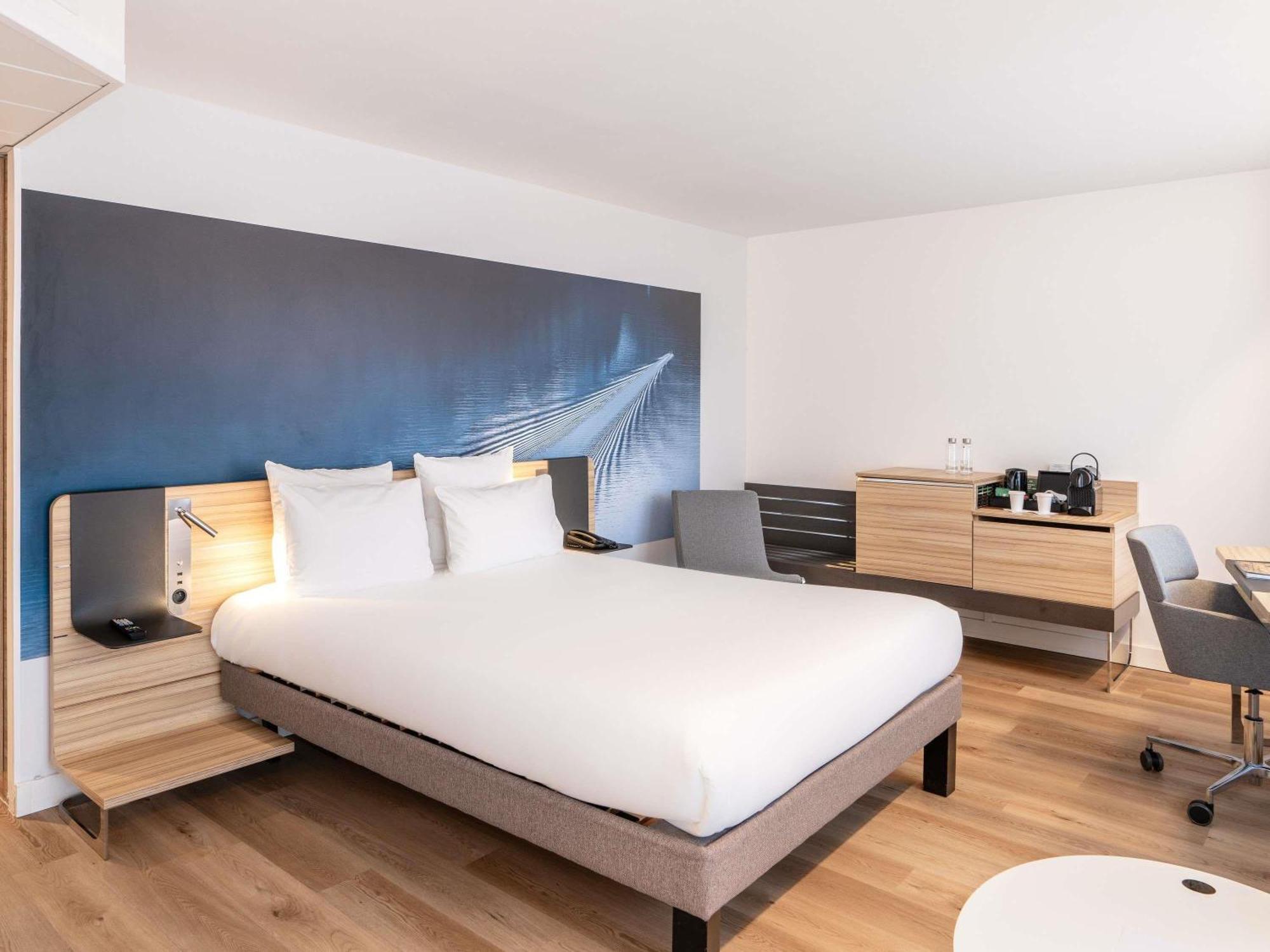 Executive Double Room Balcony,1743234301:JPEG
